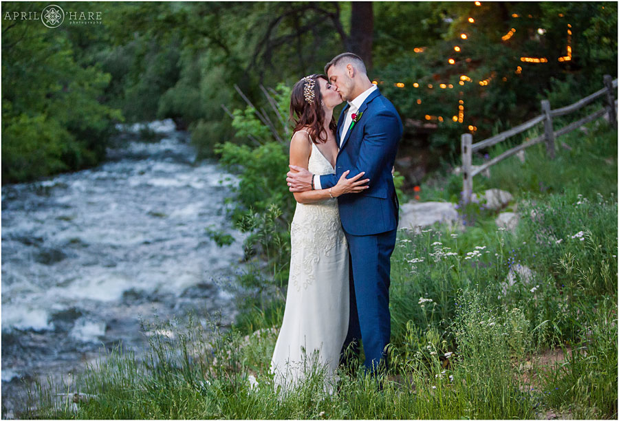 Romantic-Riverside-Wedding-Portrait-at-Wedgewood-on-Boulder-Creek-in-Colorado.jpg