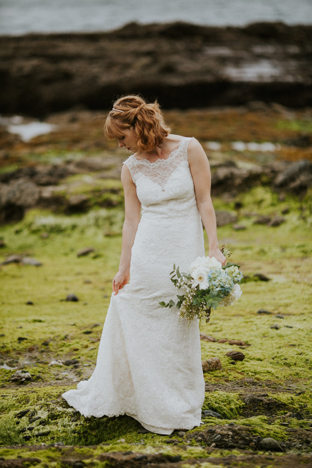 Our Brilliant Bride Skylar | Oceanfront Spring Wedding. Desktop Image