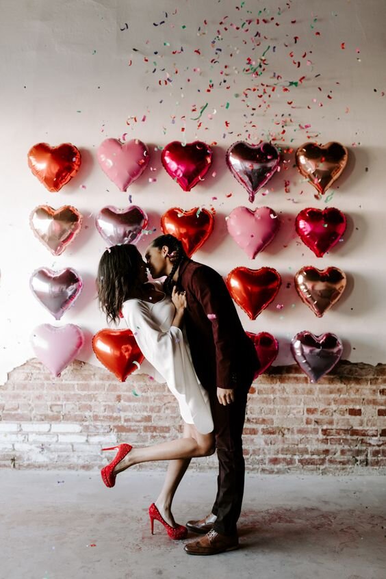 Wedding Inspiration for Valentine’s Day. Desktop Image